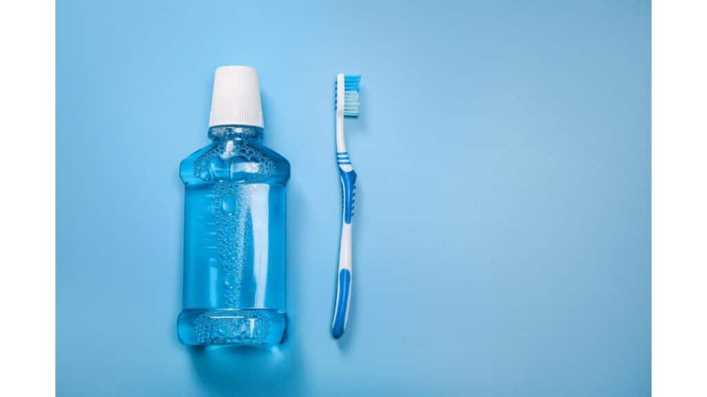 Can I use non alcohol mouthwash after tooth extraction